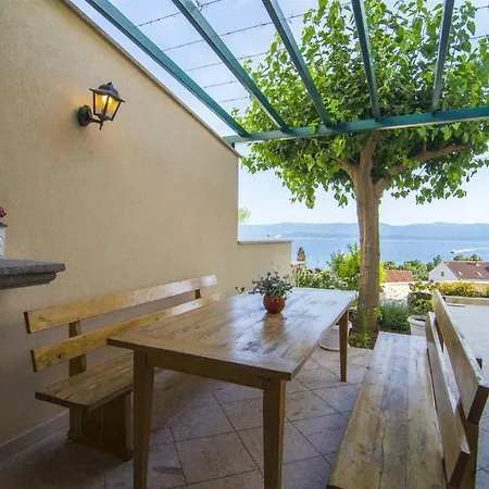 Marina - Sea View Apartman Bol