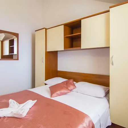 Apartman Marina - Sea View